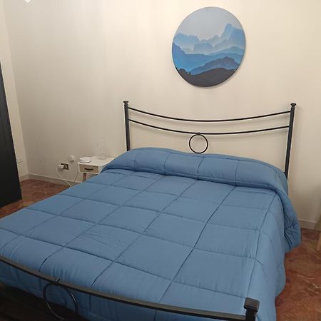 קטאניה New Dawn Apartment, Appartamento Turistico, Casa Per Vacanza, Tre Camere Indipendenti מראה חיצוני תמונה