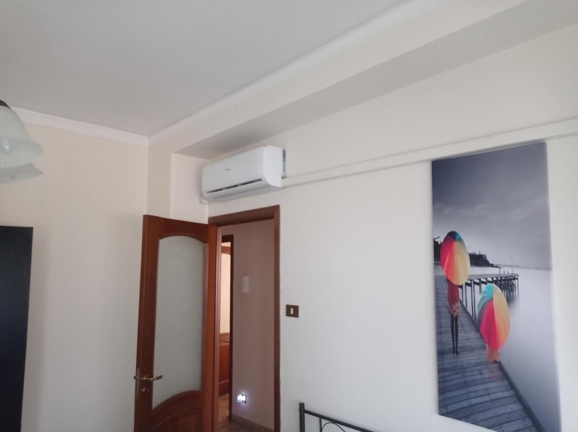 קטאניה New Dawn Apartment, Appartamento Turistico, Casa Per Vacanza, Tre Camere Indipendenti מראה חיצוני תמונה