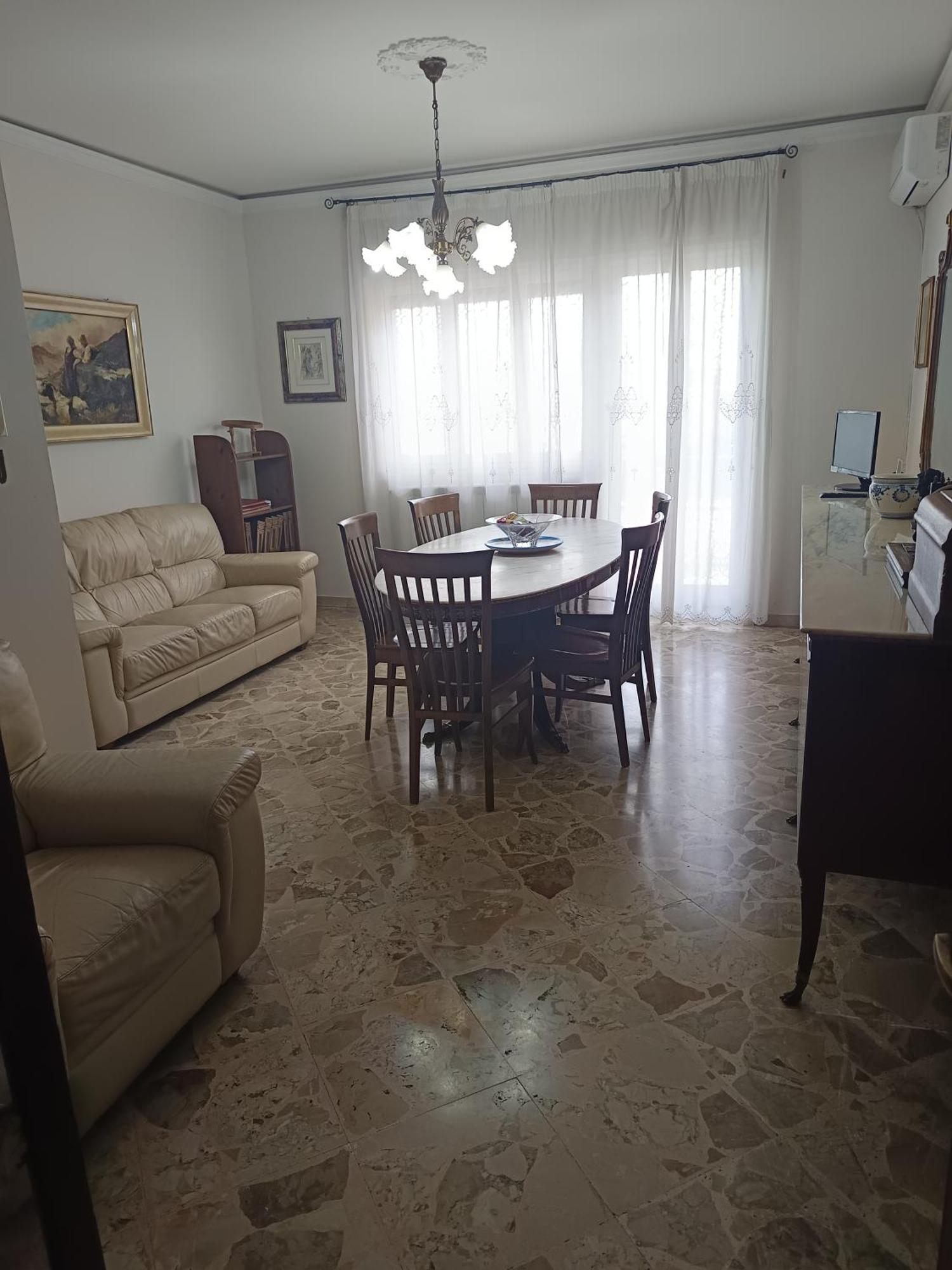 קטאניה New Dawn Apartment, Appartamento Turistico, Casa Per Vacanza, Tre Camere Indipendenti מראה חיצוני תמונה