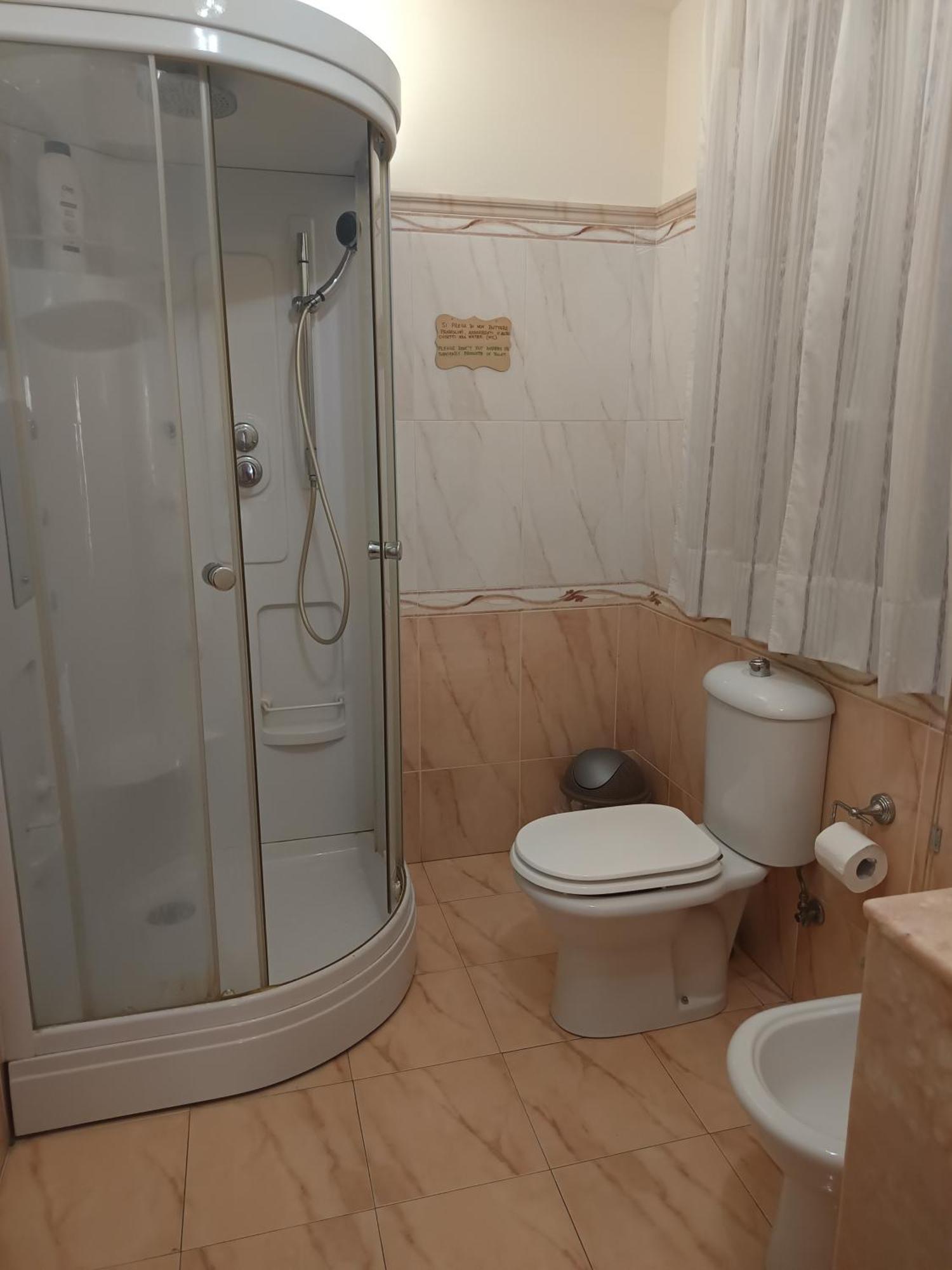 קטאניה New Dawn Apartment, Appartamento Turistico, Casa Per Vacanza, Tre Camere Indipendenti מראה חיצוני תמונה